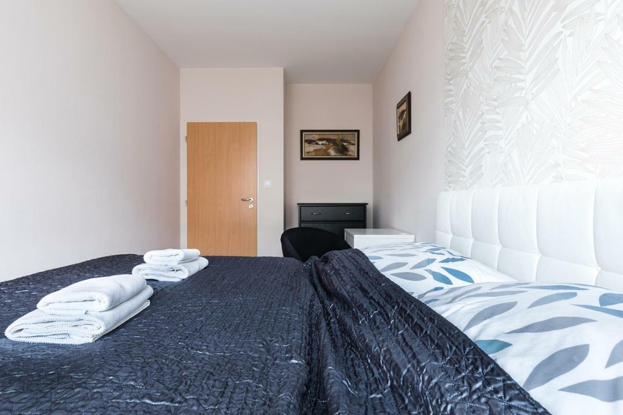 The Sunny Prague Appartment&Garage ภายนอก รูปภาพ